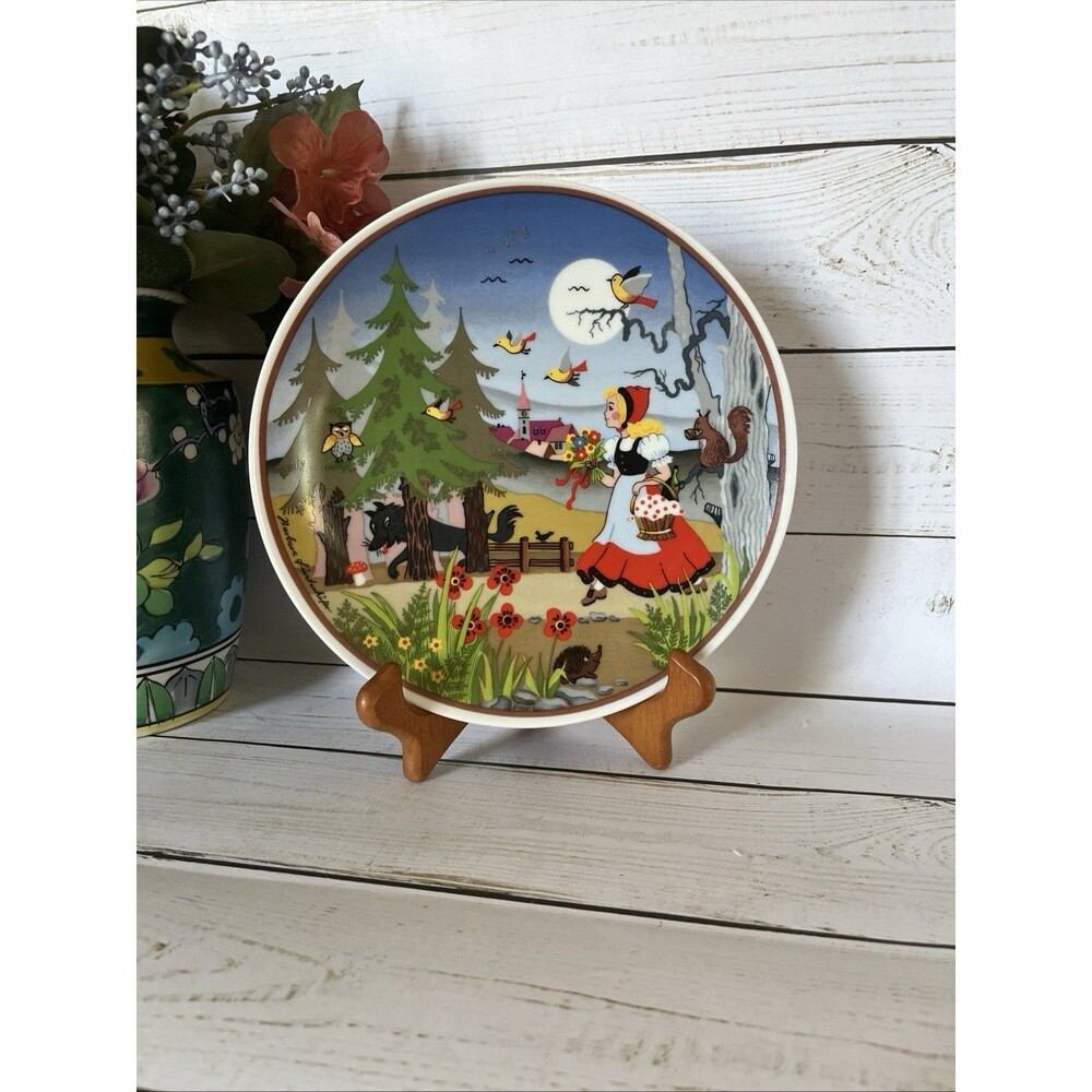 Barbara Fürstenhöfer Vintage Fairy Tale Collective Plate Little Red Riding Hood